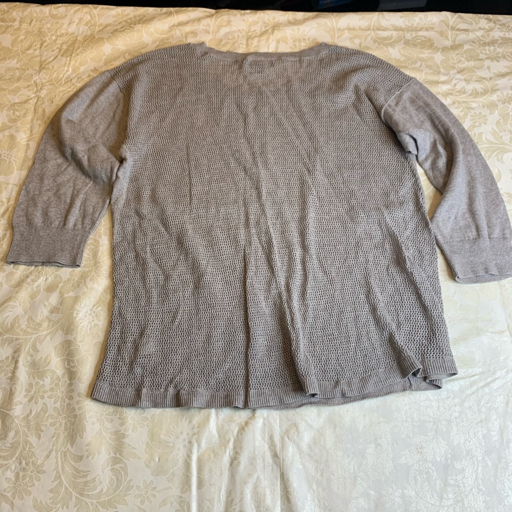 sweater - Picture 2 of 3